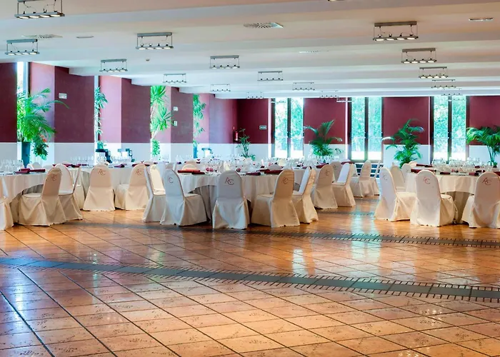 AC Hotel Palacio de Santa Ana by Marriott酒店