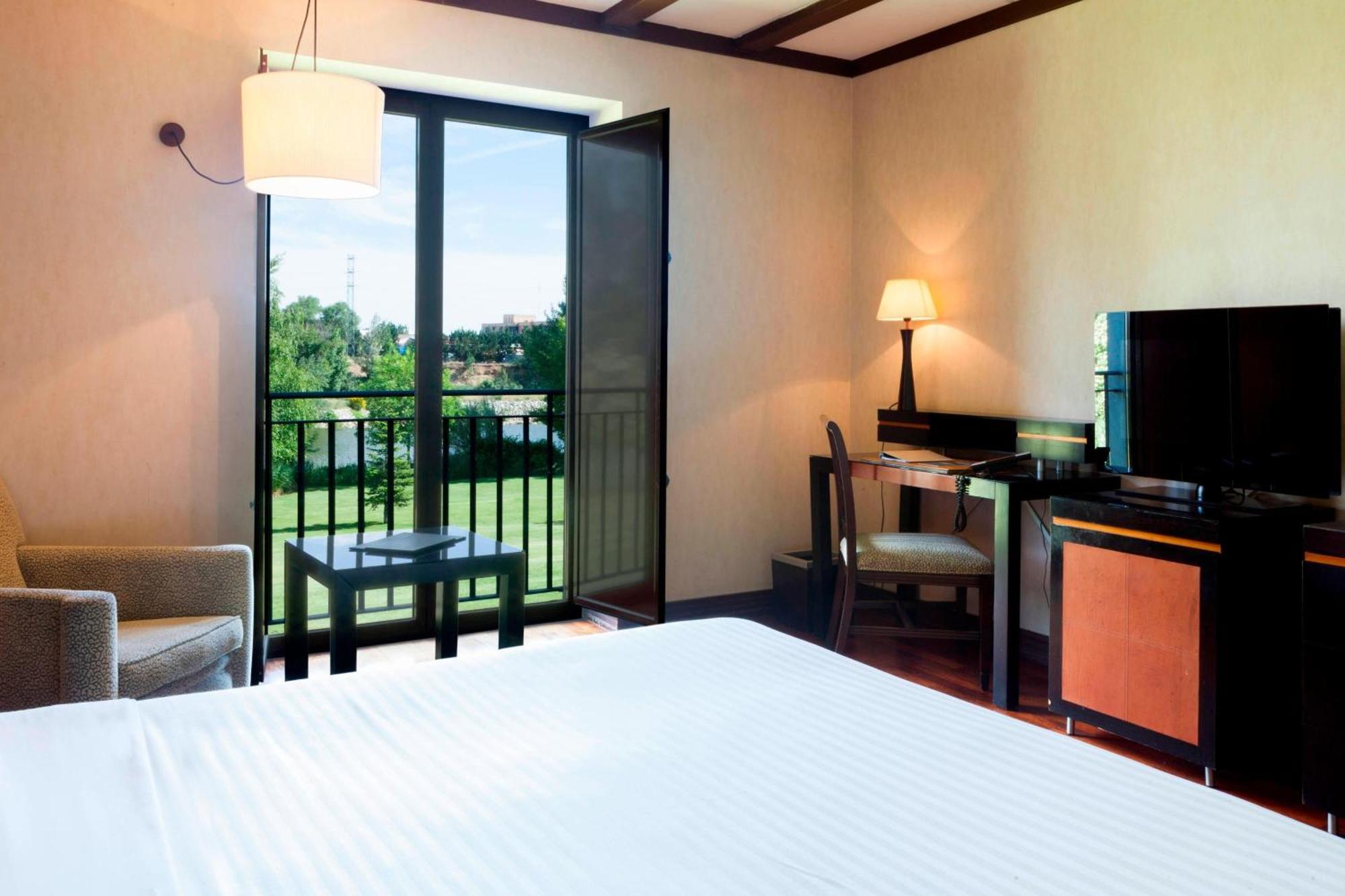 圣安娜皇宫（Ac Palacio De Santa Ana）万豪酒店（Marriott Valladolid）